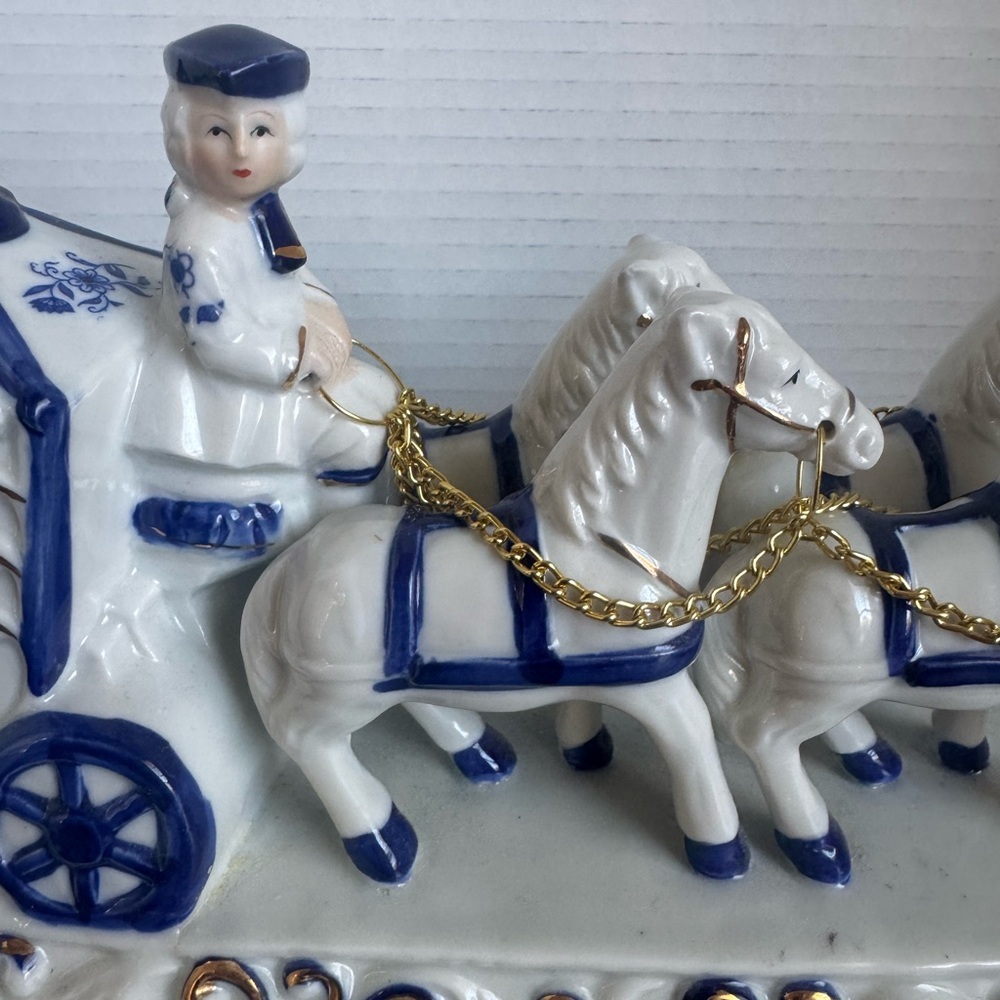 vintage german horse carriage cinderella music box - Picture 4 of 10